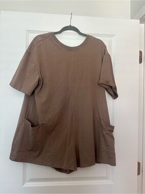 Amazon Brown Short-Sleeve Romper with Pockets